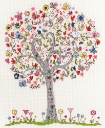 Набор для вышивания Bothy Threads арт.XKA2 Love Tree (Любимое дерево) 24х30 см