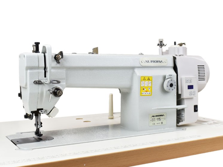 Прямострочная швейная машина с тройным продвижением Aurora A-662D со встроенным мотором и позиционером иглы