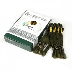 Нитки мулине цв.4510 т.зеленый 24х8м С-Пб