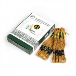 Нитки мулине цв.5002 св.хаки 24х8м С-Пб