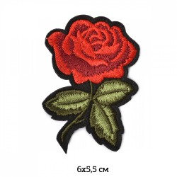 Термоаппликации вышитые арт.TBY.2194 Красная роза 6х5,5см, уп.10шт