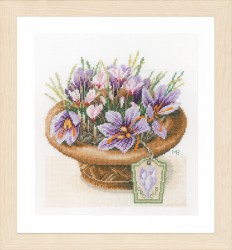 Набор для вышивания LANARTE арт.PN-0168601 Crocus Flowers 23х25 см