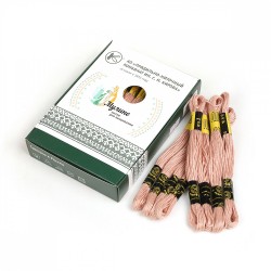 Нитки мулине цв.5601 бл.розовый 24х8м С-Пб