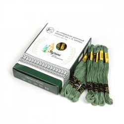 Нитки мулине цв.8606 24х8м С-Пб