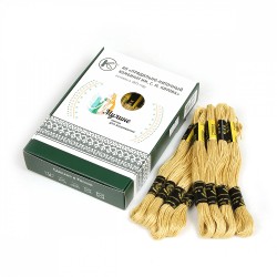 Нитки мулине цв.8901 бежевый 24х8м С-Пб
