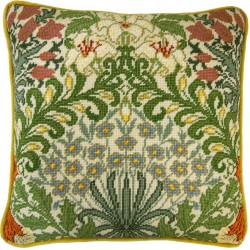 Набор для вышивания подушки Bothy Threads арт.TAC8 Garden William Morris (Сад) 35,5х35,5 см