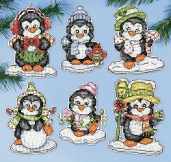 Набор для вышивания елочных украшений DESIGN WORKS арт.2286 Пингвинята на льду 9х10 см