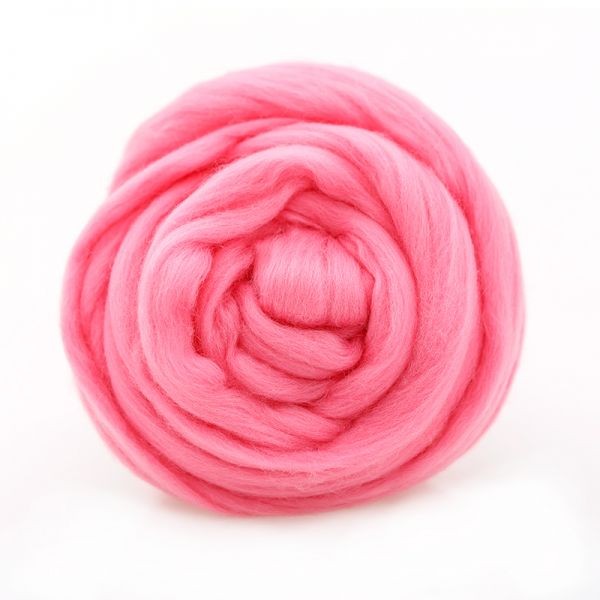 Шерсть для валяния ТРО "Гребенная лента" (тонкая мериносовая шерсть) 100г цв.0160 розовый