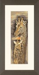Набор для вышивания LANARTE арт.PN-0008033 Mother and baby giraffe 17х50 см