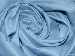 Ткань сатин гл/крашеный, 120 г/м , 100% хлопок, шир.220см, цв.15-4020 голубой рул.60м