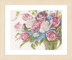 Набор для вышивания LANARTE арт.PN-0158327 Pretty bouquet of flowers 33х38 см