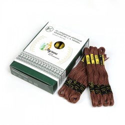 Нитки мулине цв.9306 коричневый 24х8м С-Пб
