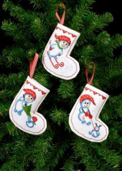Набор для вышивания PERMIN арт.21-7244 Сапожок для подарков Рождественские носки 11х12 см