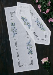 Набор для вышивания PERMIN арт.75-1734 Скатерть Хардангер с цветами 38х101 см