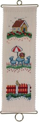 Набор для вышивания PERMIN арт.36-3102 Красный забор 10х30 см