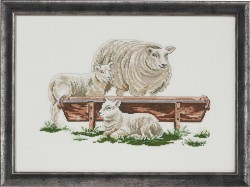 Набор для вышивания PERMIN арт.92-4175 3 овечки 35х25 см