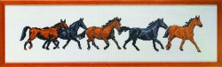 Набор для вышивания PERMIN арт.70-8495 Ряд коней 59х16 см