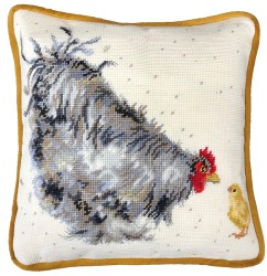 Набор для вышивания подушки Bothy Threads арт.THD50 Mother Hen (Мама курочка) 36 х 36 см