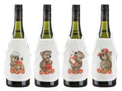 Набор для вышивания PERMIN арт.78-4106 Фартучки на бутылку Медвежата 10х15 см